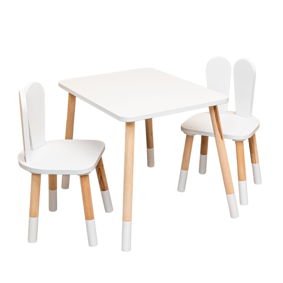 Tafelset met 2 stoeltjes wit konijn van natuurhout | Montessori - productafbeelding | Cozy Collections