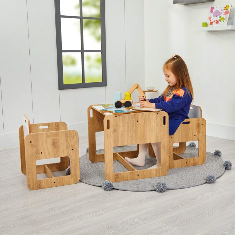 Kindertafel met 2 stoeltjes van natuurhout en wit | Montessori Dove set 2-4 jaar - productafbeelding | Cozy Collections
