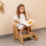 Montessori opstapje met 2 treden van natuurhout - galeriefoto 4 | Cozy Collections