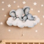 Wandnachtlamp olifant slapend op wolk | Houten LED nachtlamp