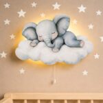Wandnachtlamp olifant slapend op wolk | Houten LED nachtlamp