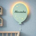 Gepersonaliseerde ballon wandnachtlamp met naam | Houten LED nachtlamp