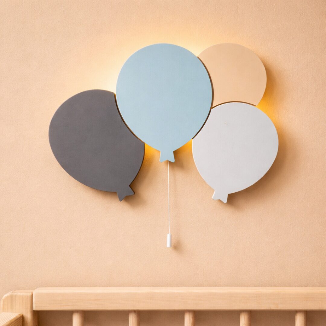 Handgeschilderde ballonnen LED-wandnachtlamp van hout | Houten LED nachtlamp