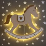 Schommelpaard LED-wandnachtlamp | Houten LED nachtlamp